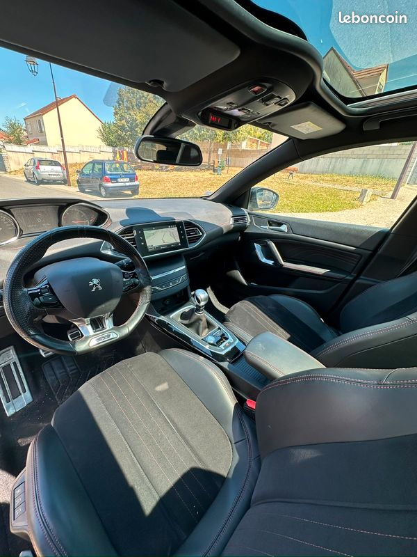 PEUGEOT 308 GT 1.6 THP 205ch S&S FULL OPTIONS (image 4)