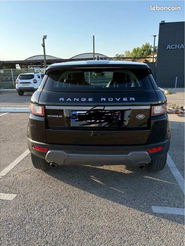 Land Rover Evoque (image 2)