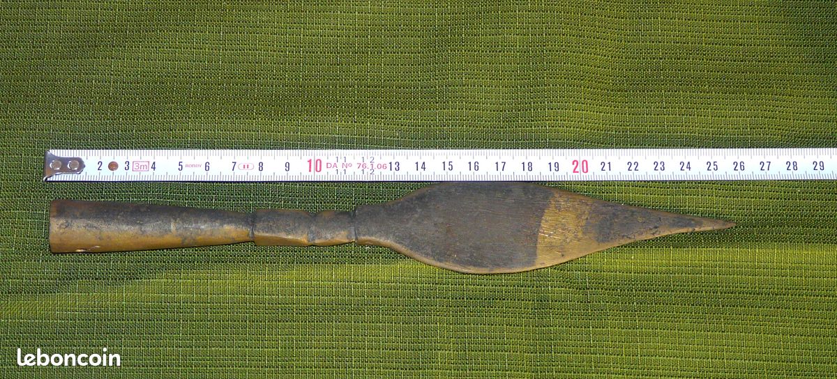 Ancienne Pointe De Sagaie Africaine - Fer De Lance Avec Ardillons - Art Tribal - 1940-1960
