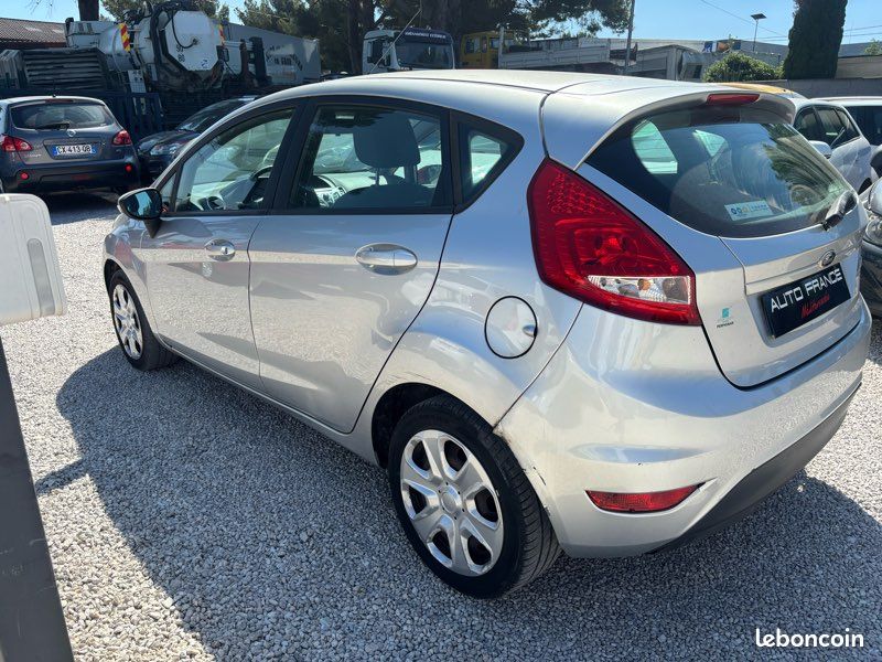 Ford fiesta 1.4tdci 70cv (image 3)