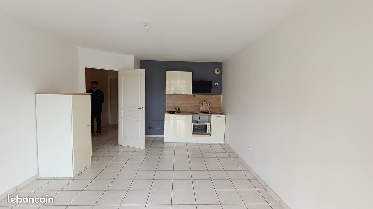 Appartement 2 pièces 45 m² · à La Roche-sur-Yon · 45 m² · 590 €