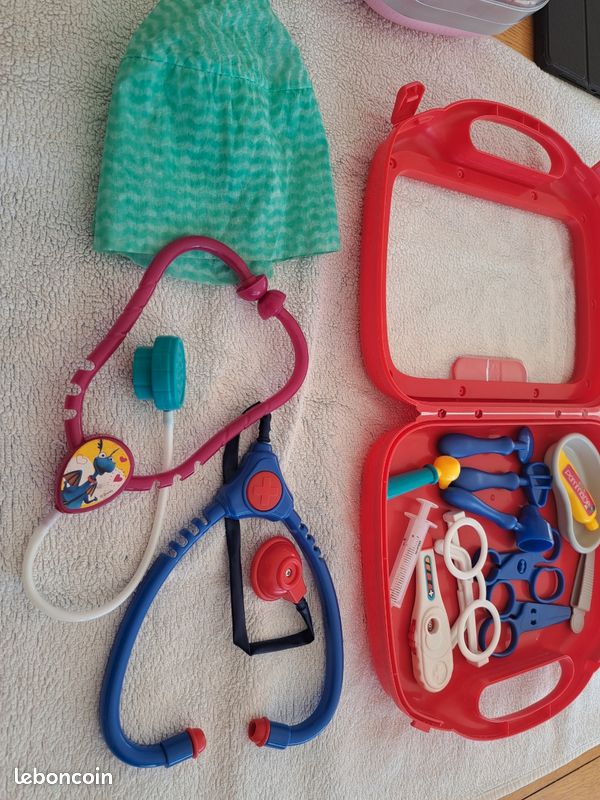 Manette docteur (image 3)