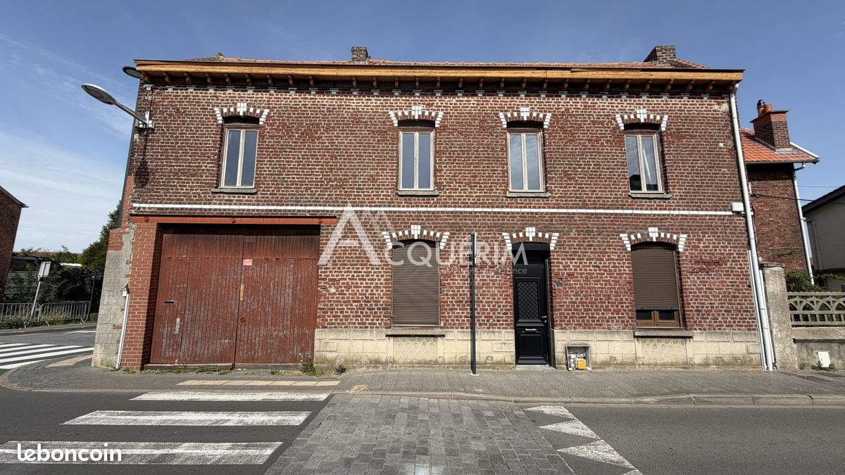 Maison 6 pièces 127 m² · à Carvin · 127 m² · 142 900 €