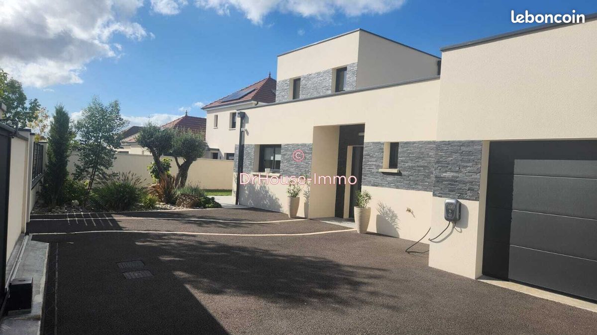 Maison 6 pièces 160 m² · à Bréviandes · 160 m² · 478 000 €