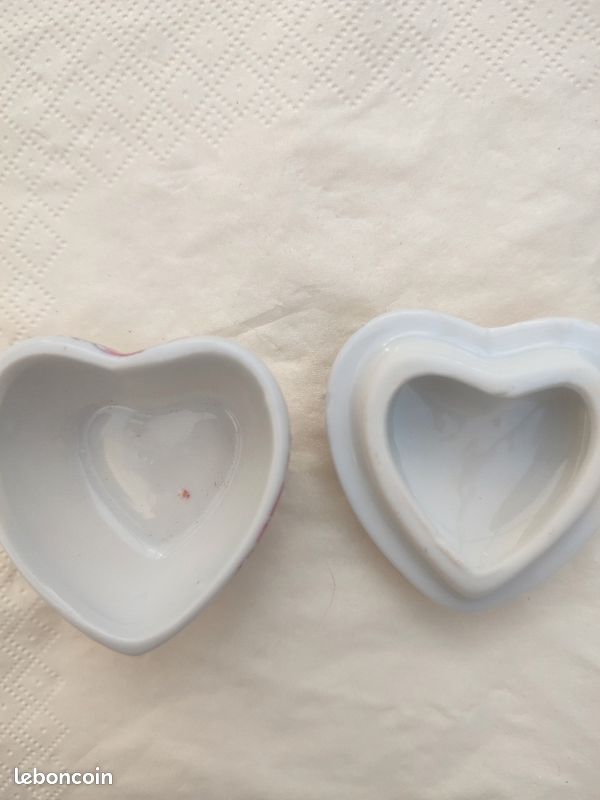 Boite en forme de coeur (image 2)
