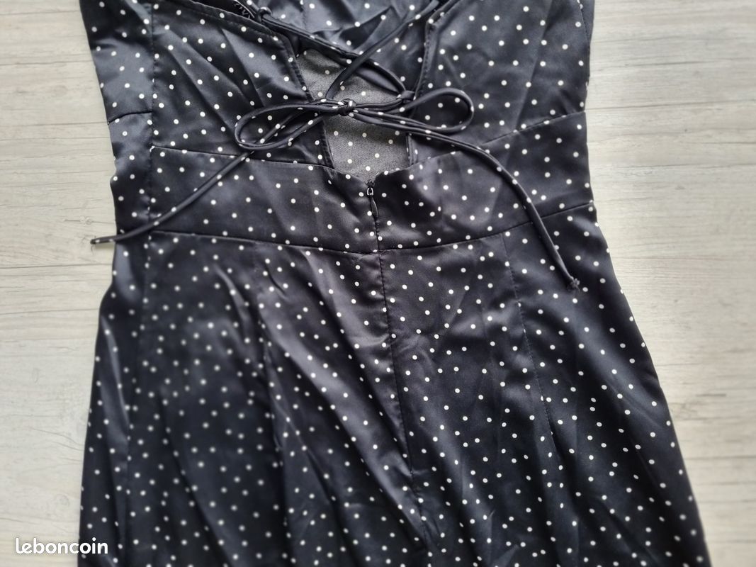 Robe Pull Zara Noire à Pois Résille - Taille S - Occasion Très Bon état
