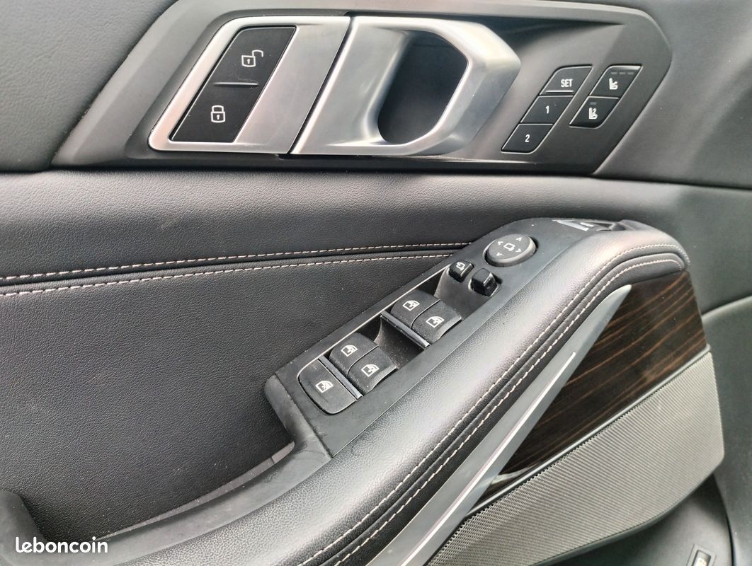 BMW X5 50e 489 Cv HYBRID Rechargeable M-SPORT X-DRIVE BVA (image 30)