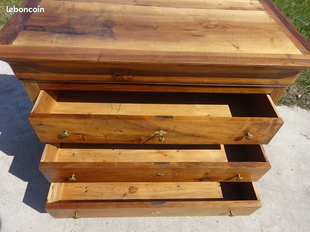 Ancienne commode Louis Philippe en noyer (image 9)