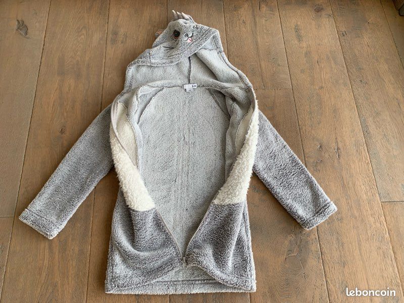 Veste douce chat 5-6 ans (image 2)