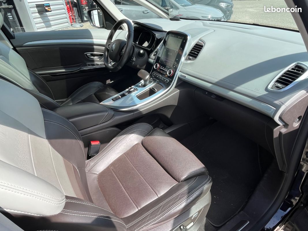 Renault espace 1.6 dci twin-turbo 160 ch energy initiale paris edc bva / car play (image 28)