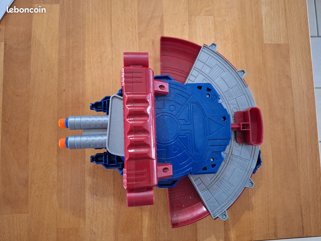 Nerf Bouclier tireur de fléchettes Captain America Marvel Civil War (image 3)