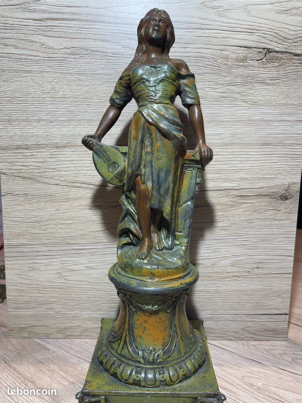 Superbe statuette ancienne signée A. Rucho – régule – Art déco (image 6)