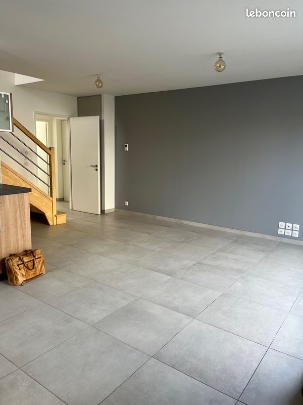 Maison a louer begles - 6 pièce(s) - 150 m2 - Surfyn