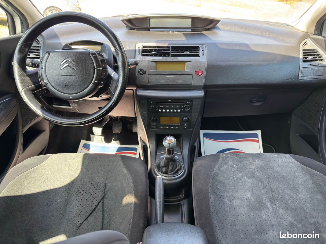 Citroën C4 1.6 HDI 110CH Exclusive – Régulateur – Clim Auto – Jantes Alu – Révisée & Garantie 6 mois (image 10)
