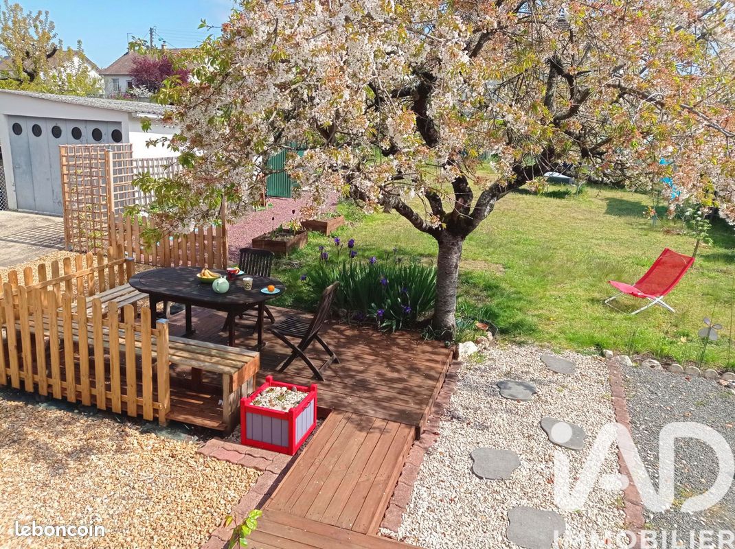 Maison 5 pièces 115 m² · à Écommoy · 115 m² · 199 000 €