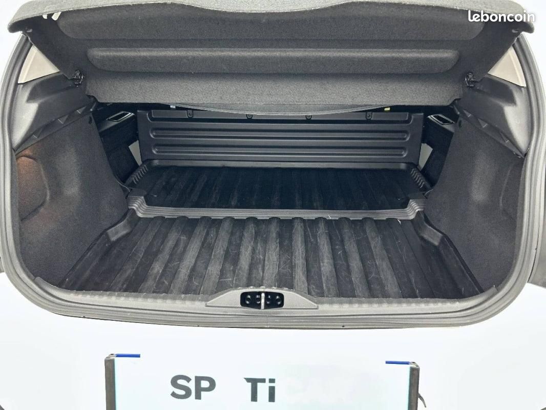 Citroën C3 PureTech 83 S&S BVM5 - Feel Pack (image 6)