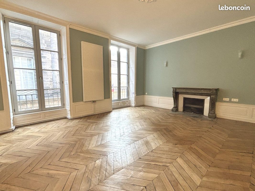 Appartement 4 pièces 96 m² · à Clermont-Ferrand · 96 m² · 1 210 €/mois