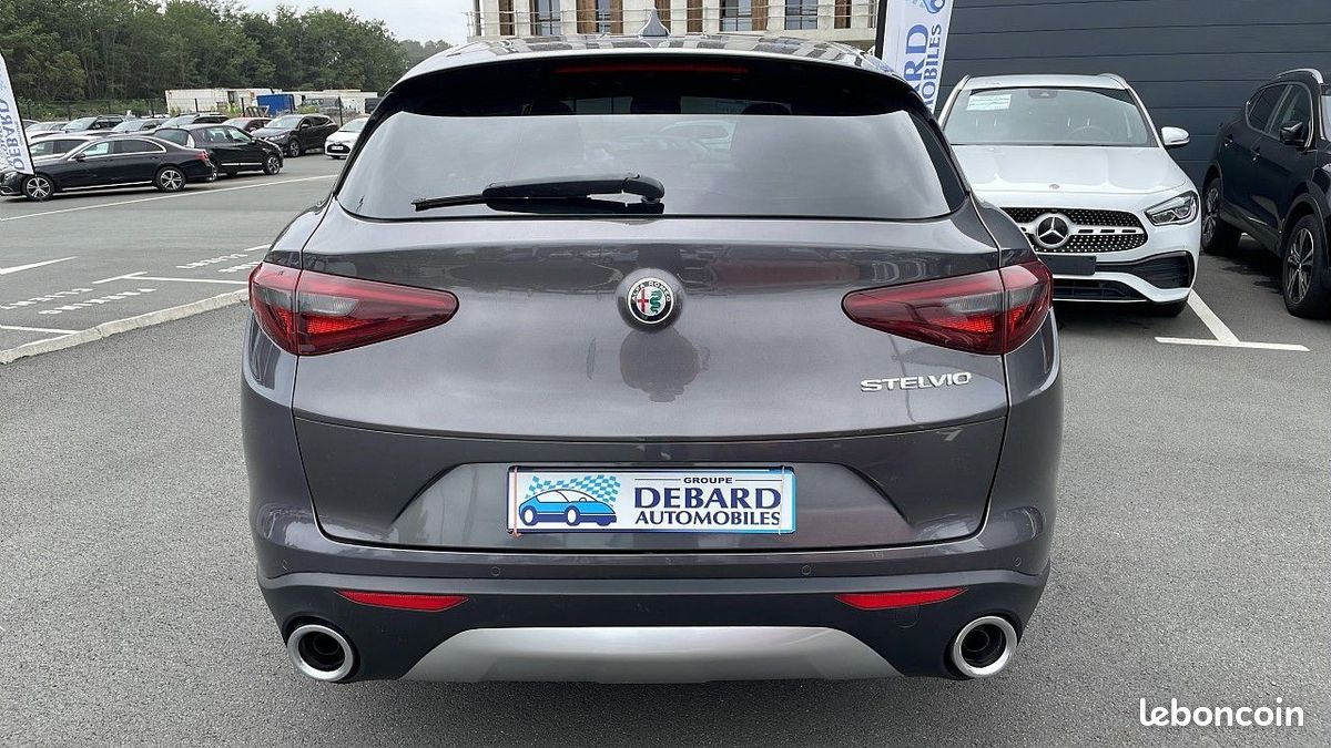 Alfa romeo STELVIO 2.2 DIESEL 180CH SUPER AT8 (image 6)