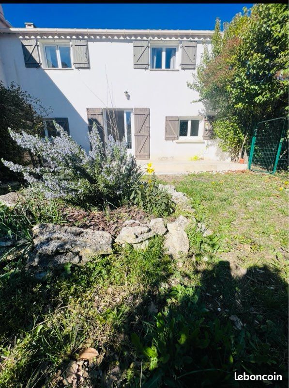 Maison 3 pièces 75 m² · à Aix-en-Provence · 75 m² · 1 600 €/mois