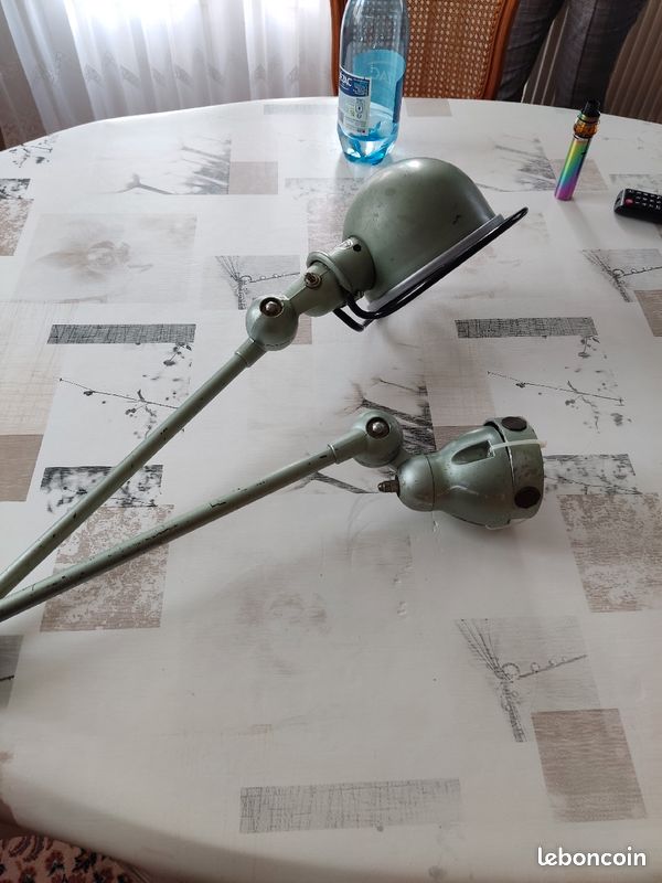 Lampe d'atelier jielde (image 1)
