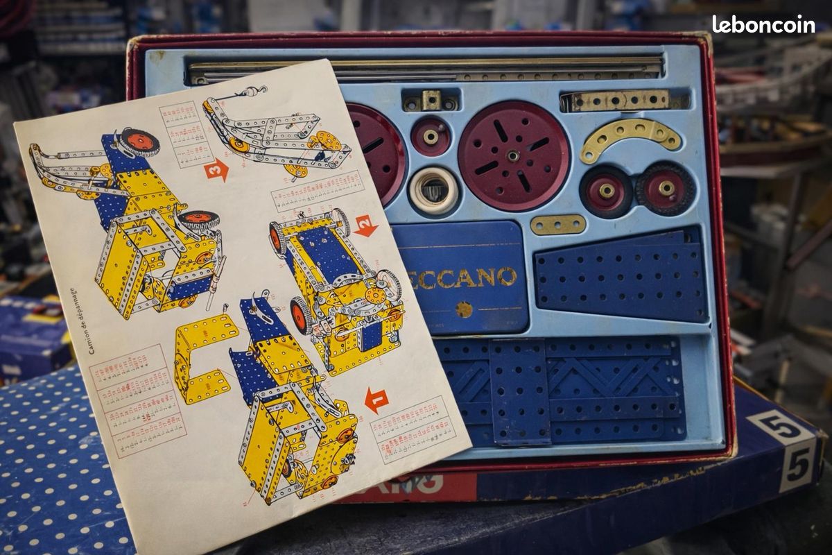 Lot De 56 Pièces Meccano N°99a Bleu Et Or - Longrines D'origine, Stock Ancien