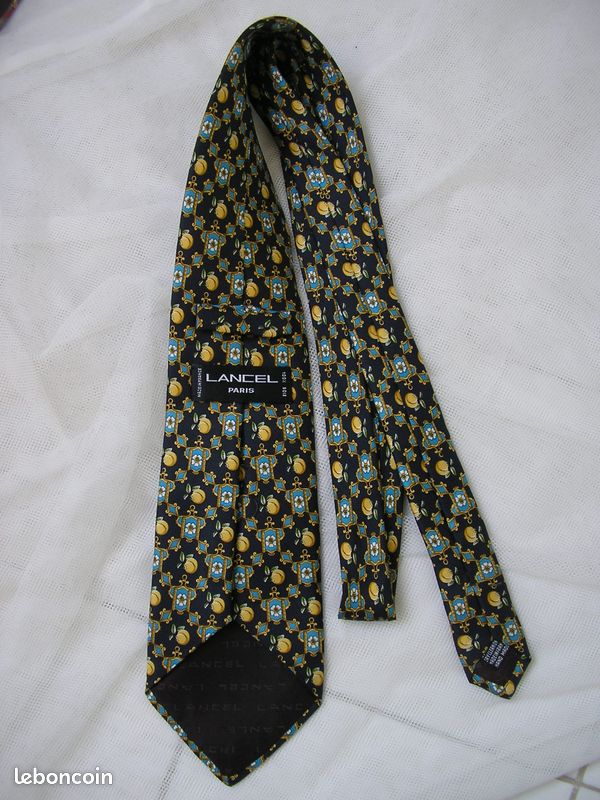 CRAVATE SOIE LANCEL authentique comme neuve đ (image 2)