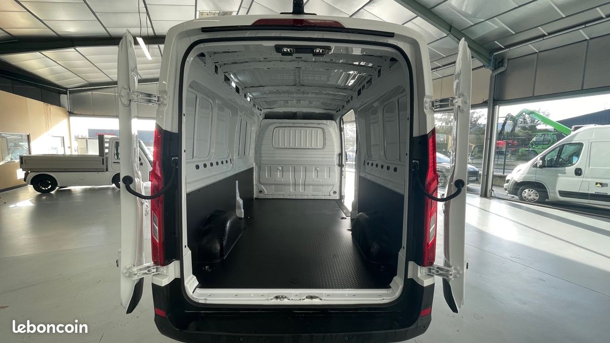 37 990 HT - Maxus E-DELIVER 9 ED9 L3H2 88Kwh / 100% ELECTRIQUE (image 6)