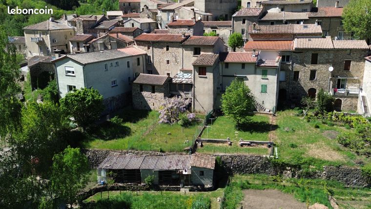 Maison de village 4 pièces 90 m²