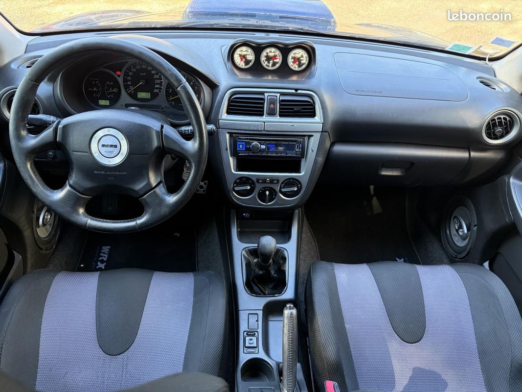 SUBARU IMPREZA WRX break / 155000km / embrayage neuf / frein STI / suivis d?entretien complet avec factu (image 16)