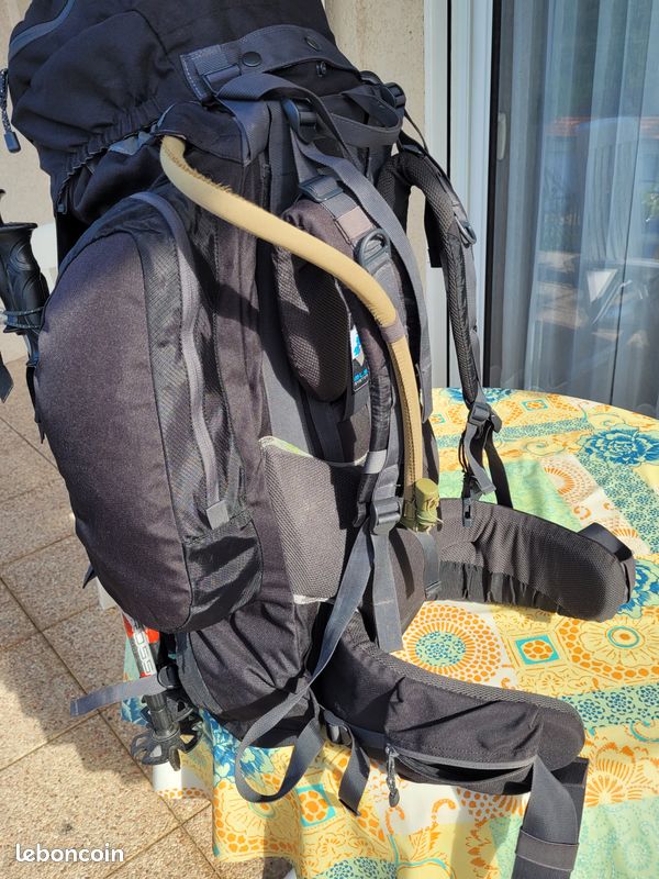 Sac à dos de randonnée 65 litres Exion | ® FR
