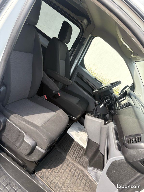 Citroën jumpy / l2h1 / 5 places / utilitaires / entretien full citroën (image 14)