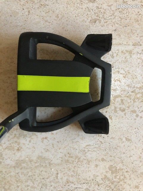 Putter droitier Scotty Cameron select GoLo 34 pouces avec HC 3668