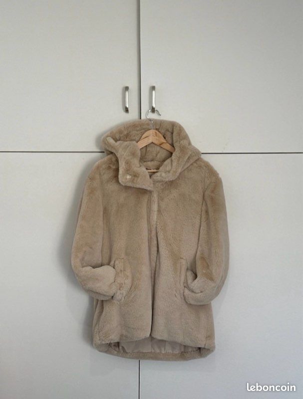 Manteau fausse fourrure (image 3)
