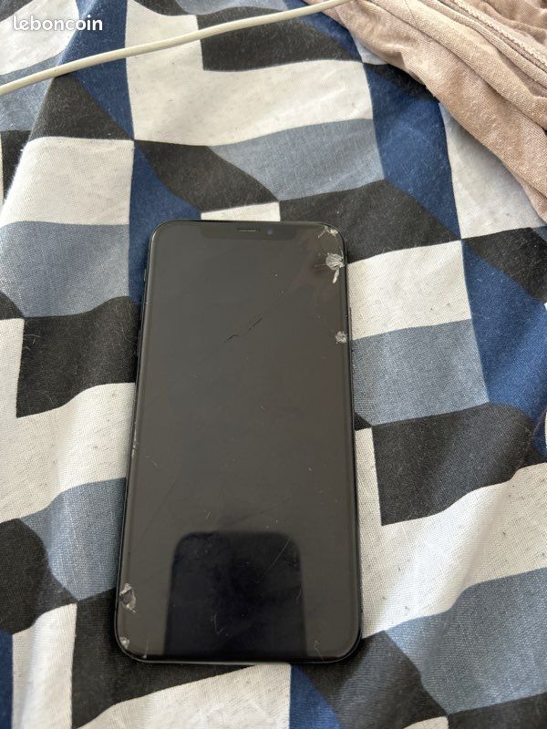 IPhone X 64go (image 5)