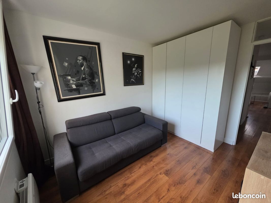 Appartement 2 pièces 25 m² · à Longjumeau · 25 m² · 875 €/mois