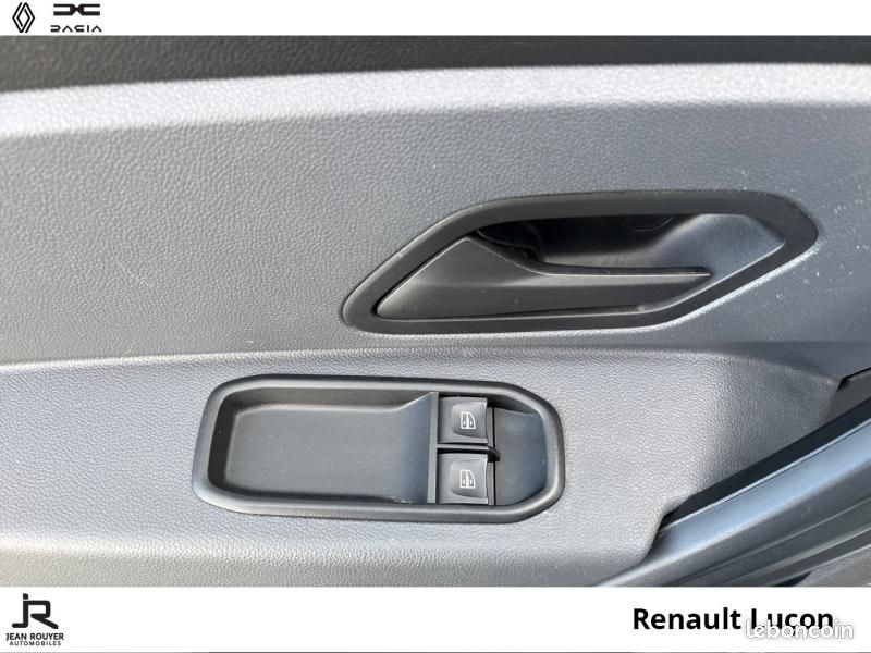 Dacia Duster 1.5 Blue dCi 115ch Essentiel 4x2 (image 14)