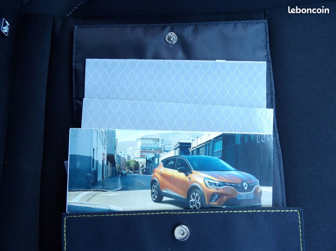 Renault CAPTUR II 1.3 TCE 130CH FAP BUSINESS EDC (image 15)