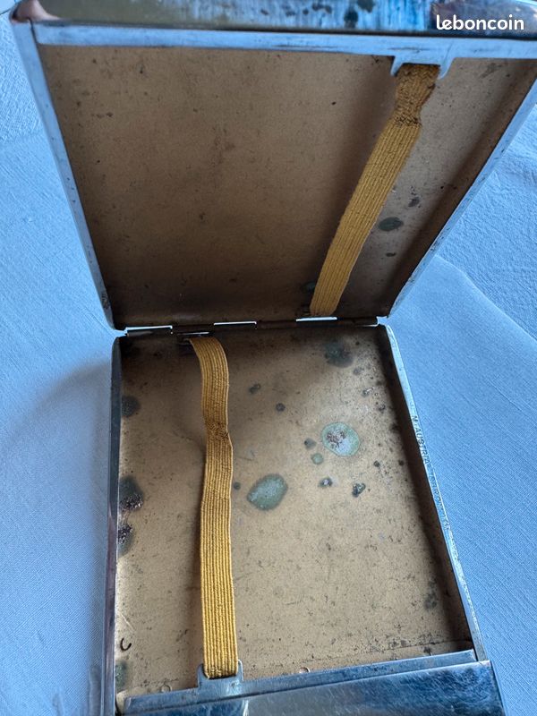 Etui à cigarettes ancien vintage (image 3)