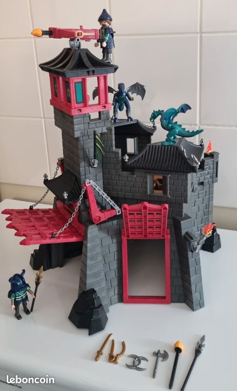 Playmobil la citadelle secrète du Dragon (image 5)