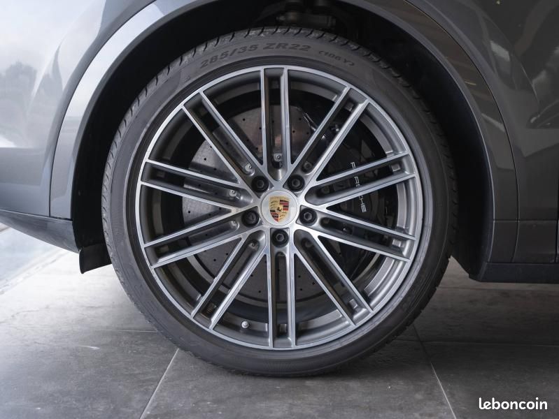 Porsche Cayenne Coupé 4.0 V8 680ch Turbo S E-Hybrid (image 6)