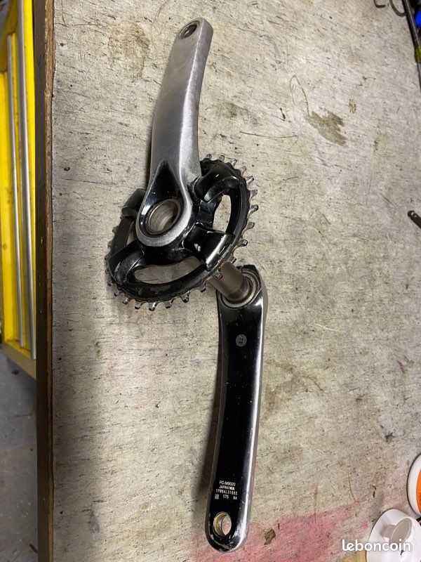 Ancien pédalier Shimano XTR BB-UN90 107 68 cartouche scellée