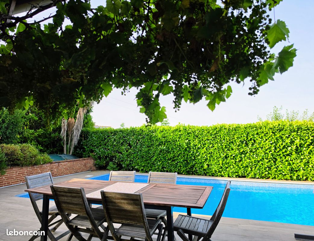 Maison 7 pièces 200 m² · à Drémil-Lafage · 200 m² · 525 000 €