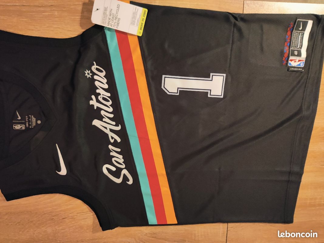Maillot basketball Victor Wembanyama (image 1)