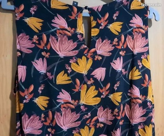 Beau top - haut blouse noir fleuri rose - terracota sans manches - T 38 - 40 - excellent état (image 6)