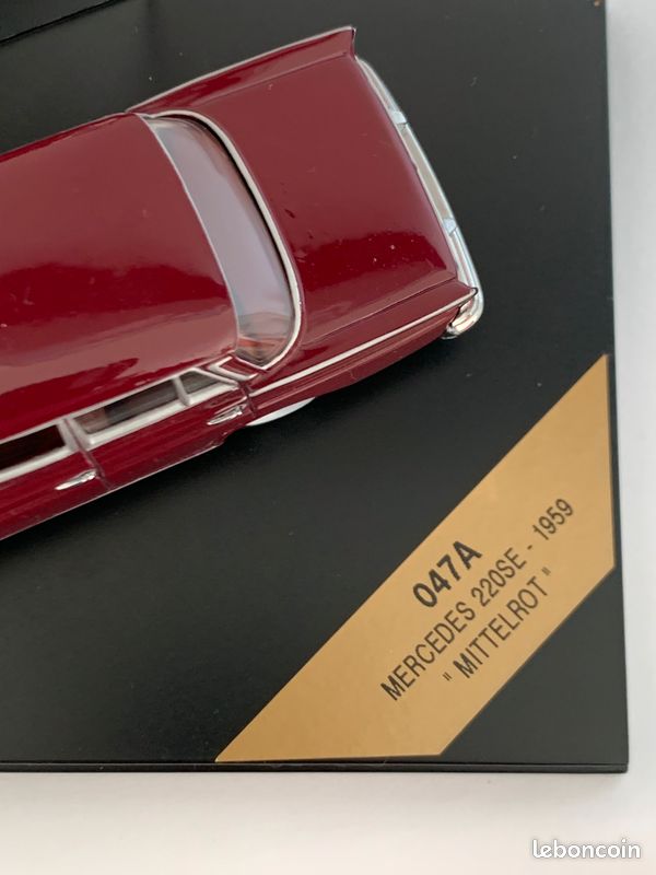 MERCEDES 220 S, ancienne miniature, 1/43, marque Clé, Made in Algeria