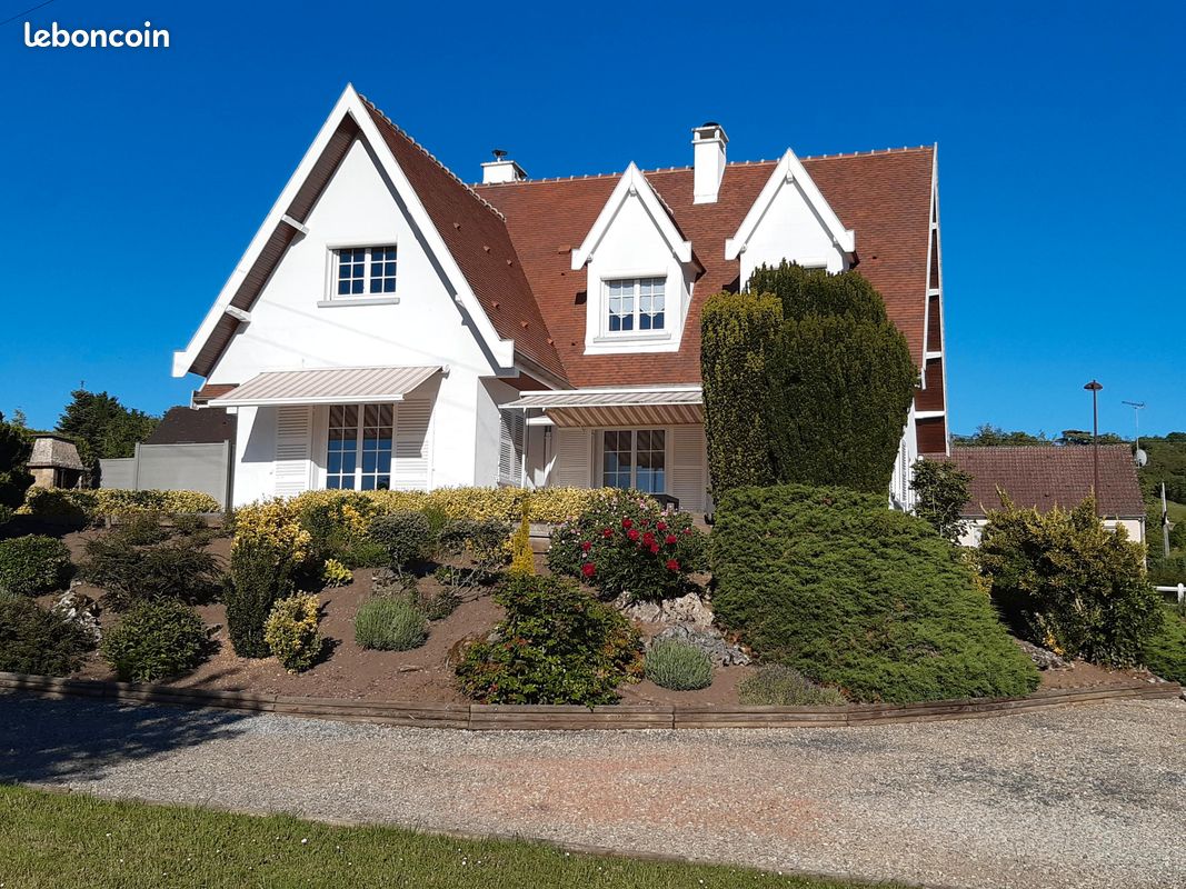 Maison 6 pièces 198 m² · à Saint-Léger-sur-Dheune · 198 m² · 310 000 €