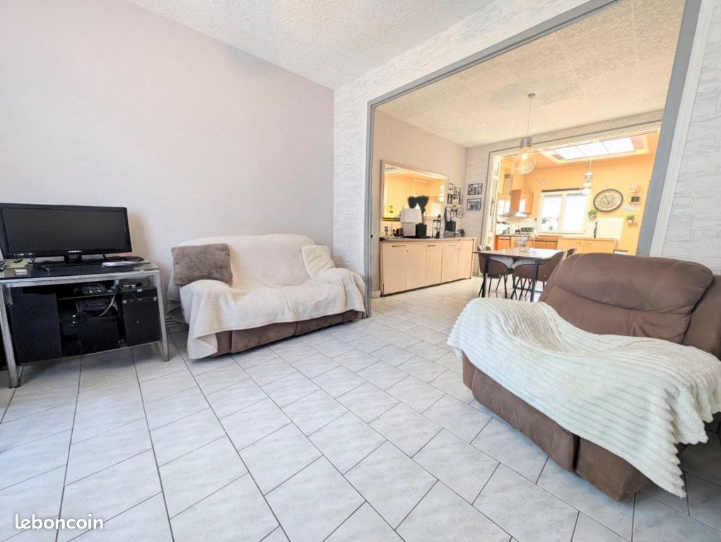 Maison 5 pièces 120 m² · à Saint-André-lez-Lille · 120 m² · 280 000 €