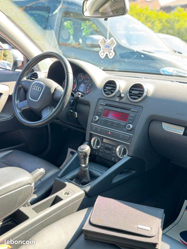 ✨Audi A3 : Luxe/1main/Sportback/126000km/Phase2/Bien équipé/Carnet d’entretien/Excellent état (image 4)