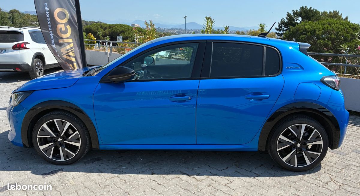 PEUGEOT 208 GENERATION-I 1.5 BLUEHDI 100ch - GT LINE - START-STOP (image 24)