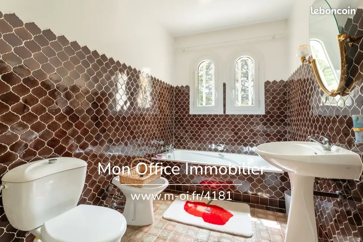 Maison 6 pièces 250 m² (image 7)